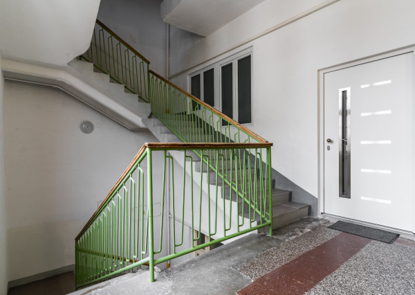 Luxusný veľkometrážny 2-izbový byt (90m2) - Mäsiarska ul.