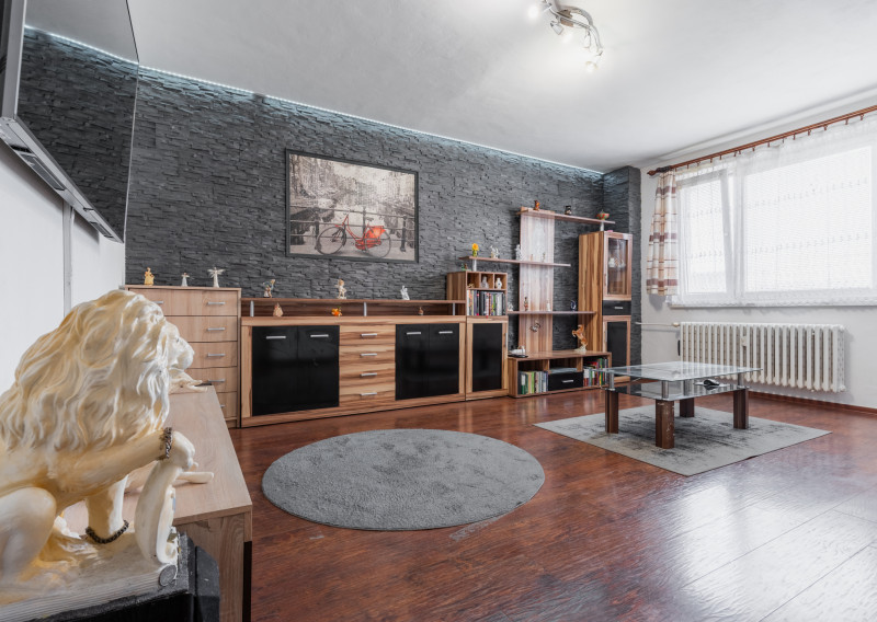 PREDANÉ! NA PREDAJ 3,5 izbový byt, 78 m2, Severná ul. - Moldava n/Bodvou
