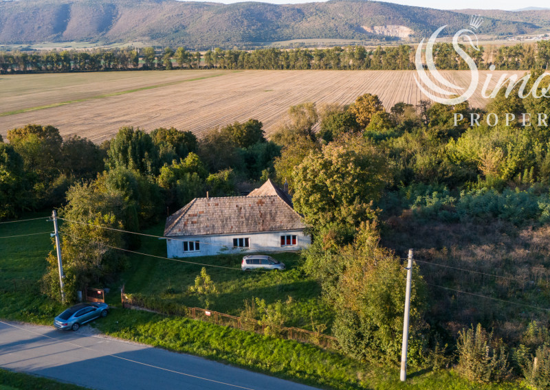 PREDANÉ! Rodinný dom s veľkorysým 2899 m² pozemkom v obci Žarnov