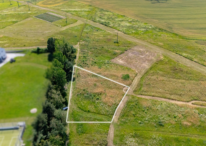 NA PREDAJ Pozemok určený pre IBV v obci Lemešany (839 m²)