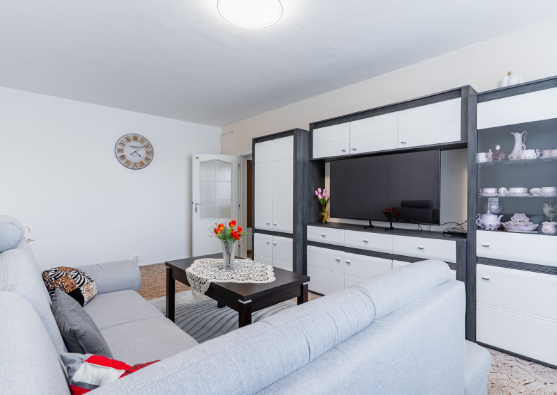NA PREDAJ - 3 izb. byt (66m2) s 2x loggiou, BIELOCERKEVSKÁ ul.,KE - Furča