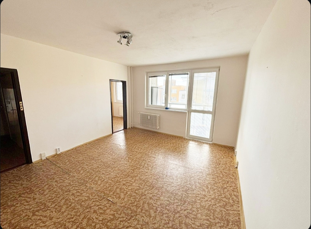 PREDANÉ! NA PREDAJ 1 izbový BYT s loggiou, KE - Sídlisko Ťahanovce