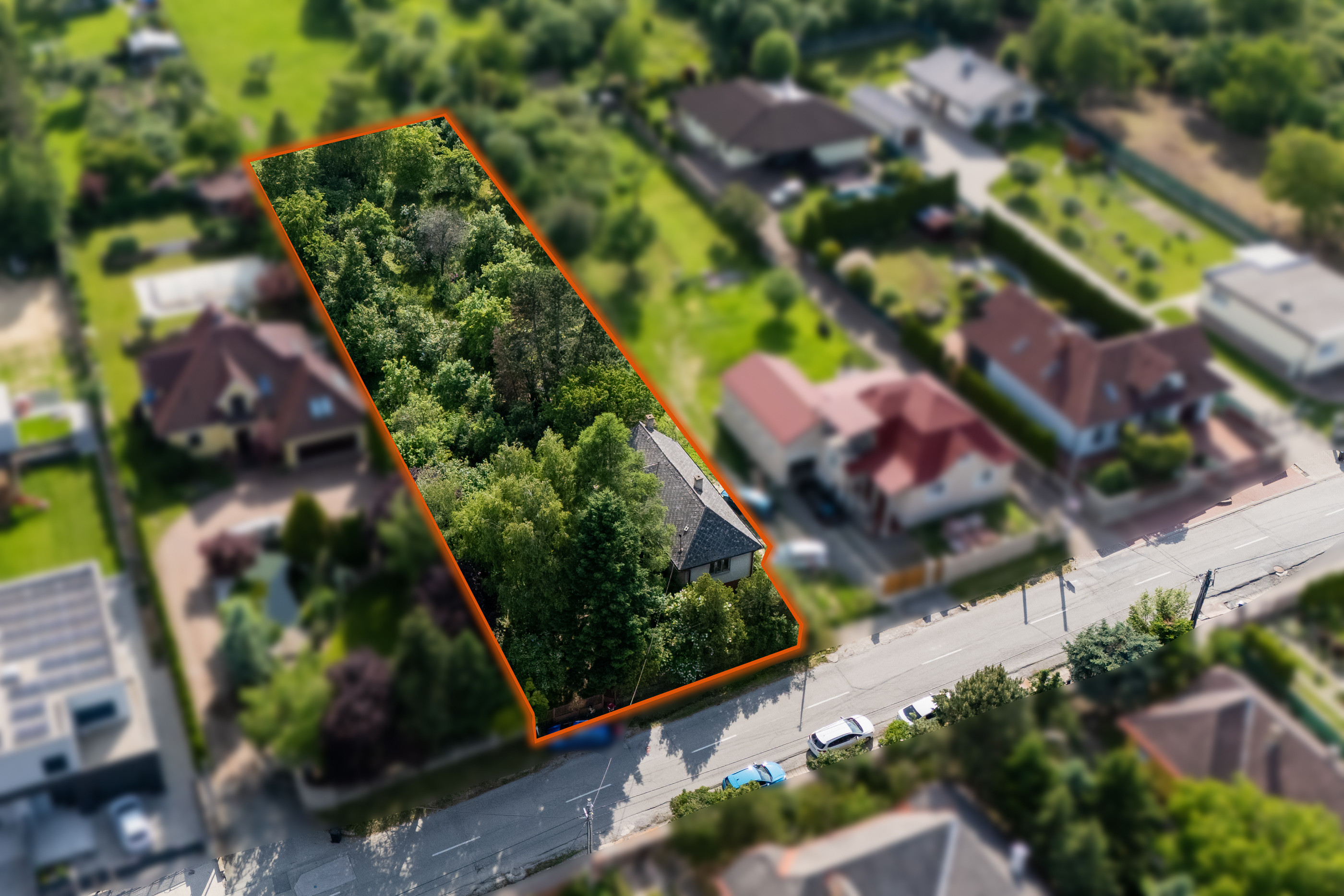 PREDANÉ! Stavebný pozemok s RD, 1786 m2, Pereš - Košice