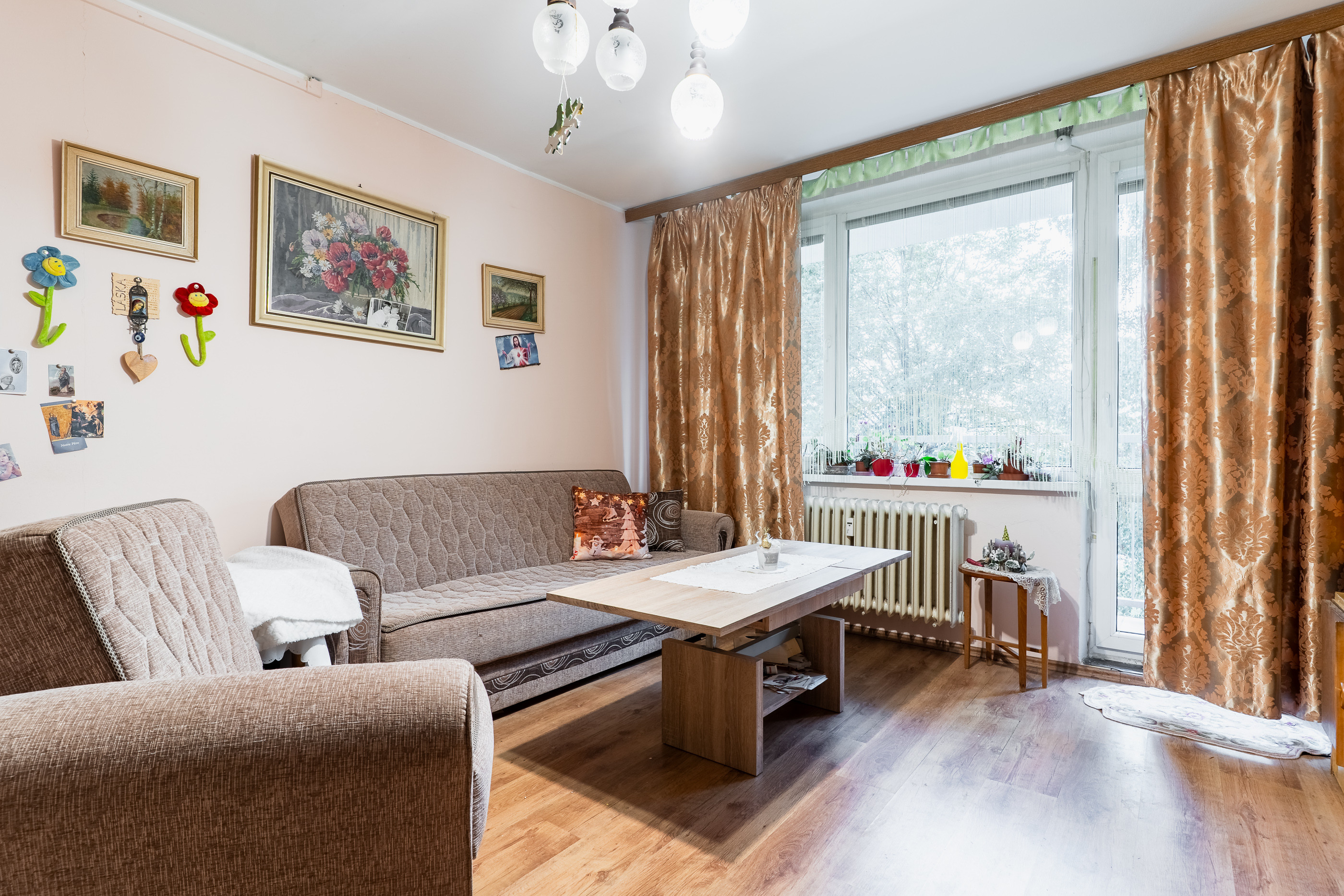 PREDANÉ! 3-izbový byt s loggiou, Trieda SNP -Terasa