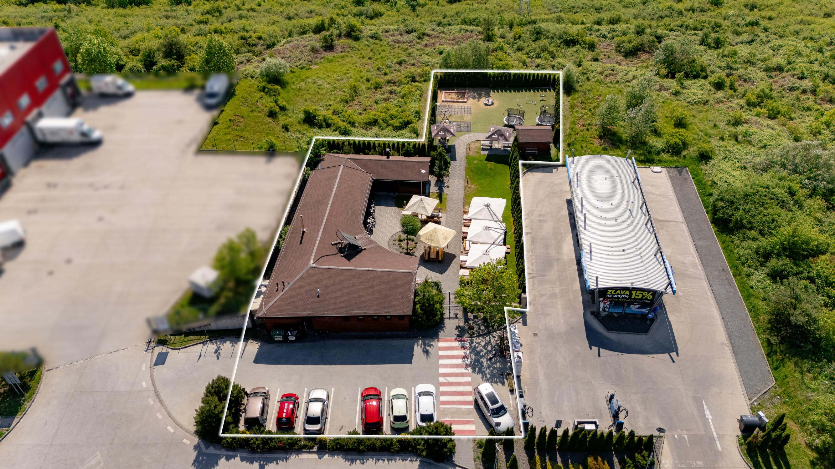 Ziskový Gastro areál v osobnom vlastníctve s pozemkom 1721 m² (Košice)